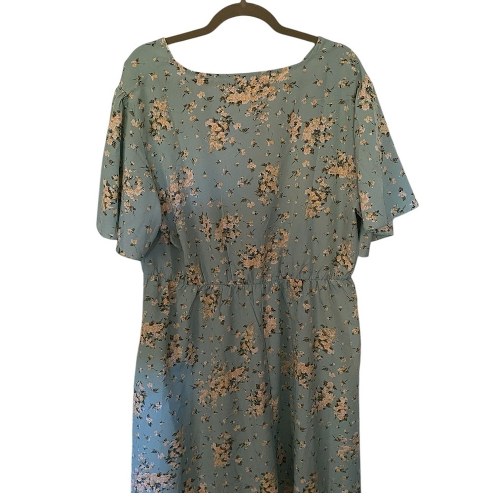 Elegant Blue and Pink Midi Dress - Picture 2 of 3